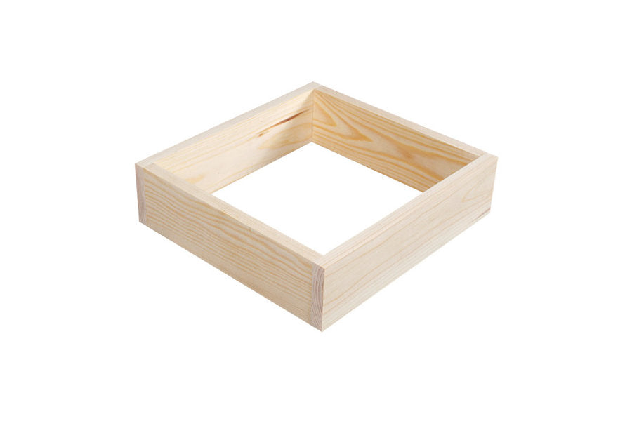 Wine Nest sokkel 30 cm. breed grenenhout