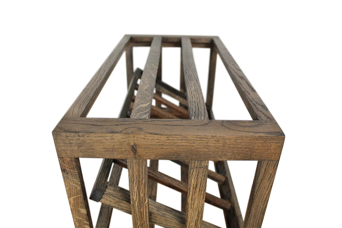MIA HALF donker eikenhouten wijnrek schuine legger - detail