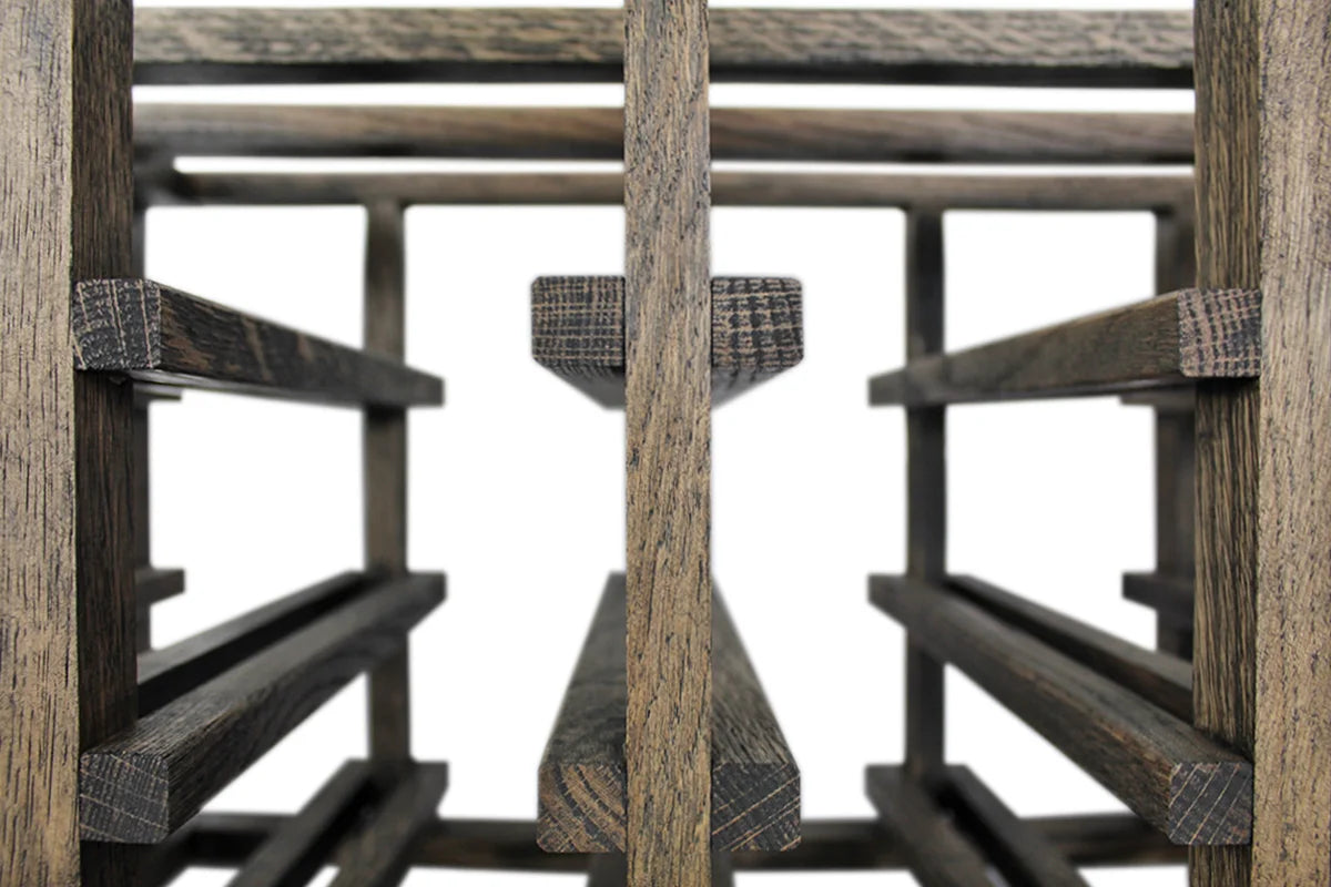 REX HALF Donker Eikenhout wijnrek detail leggers